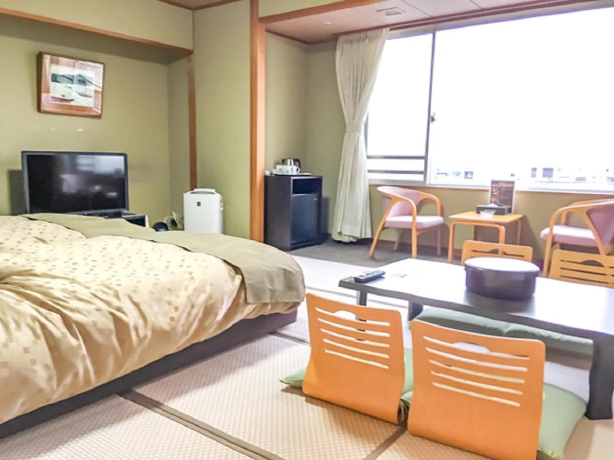 Livemax Resort Kaga Yamashiro Екстер'єр фото