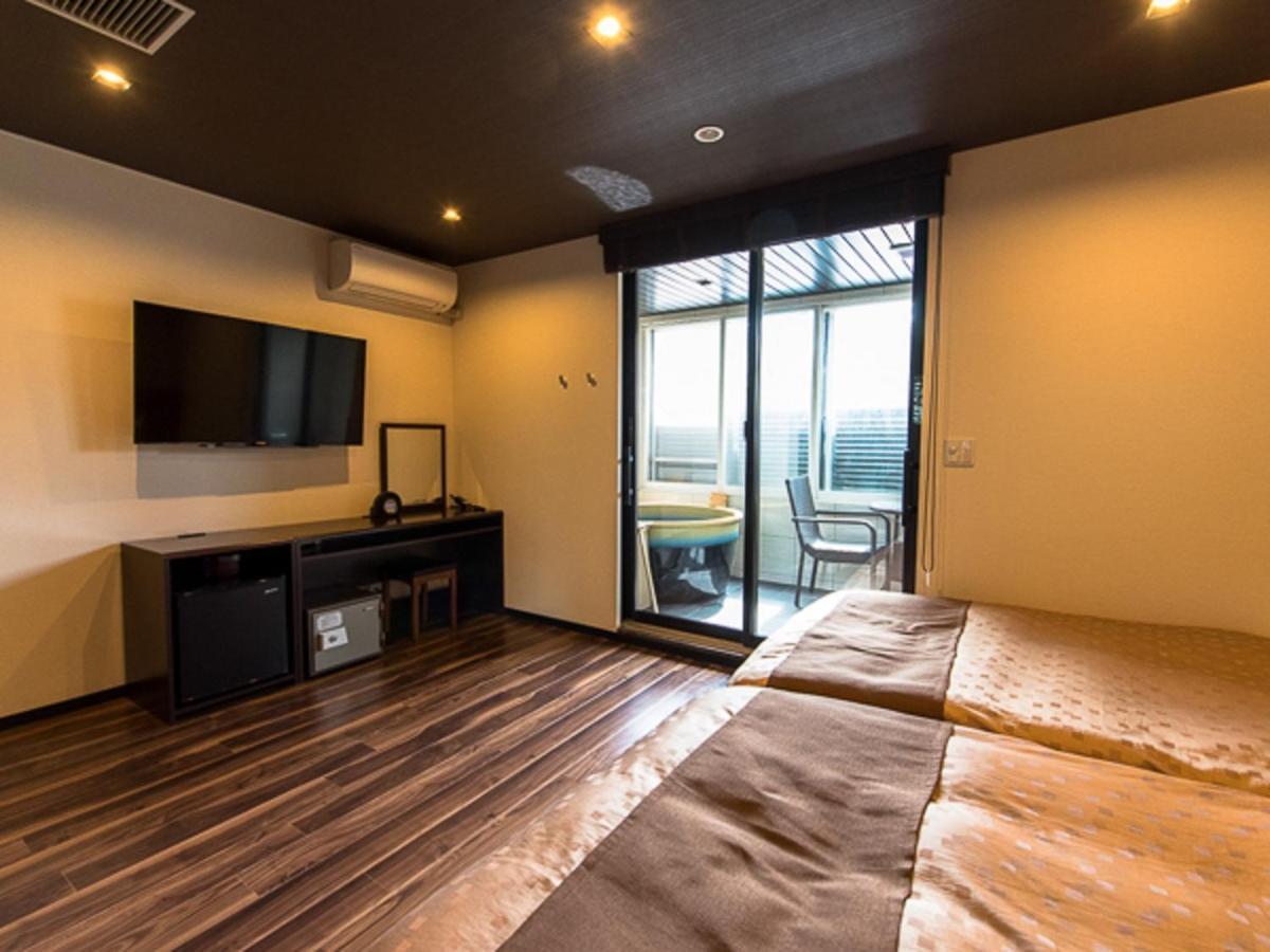 Livemax Resort Kaga Yamashiro Екстер'єр фото