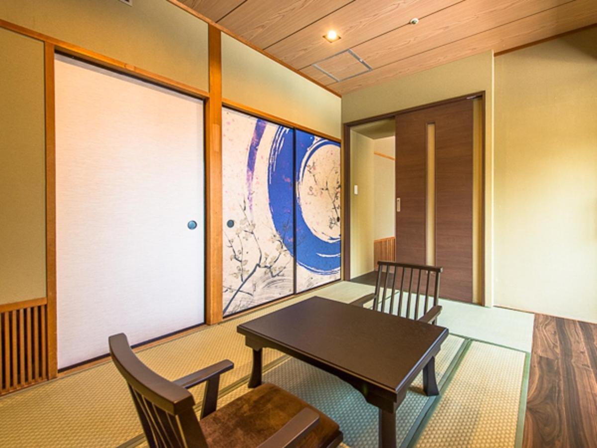 Livemax Resort Kaga Yamashiro Екстер'єр фото